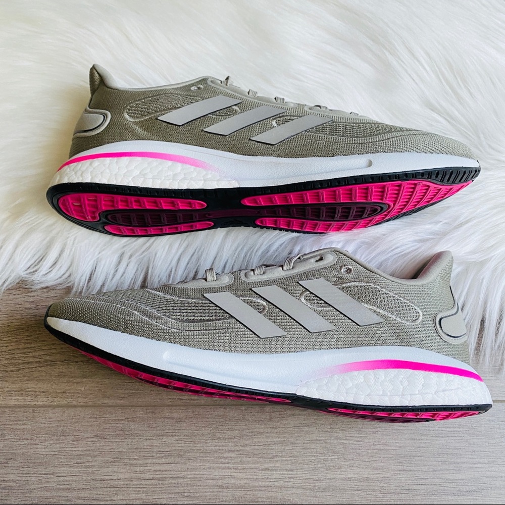 NWT Adidas Supernova Women’s Shoes - Picture 8 of 9